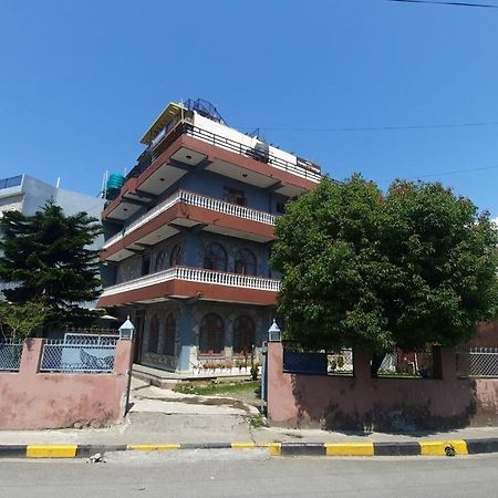 Hotel Lake Garden Pokhara Luaran gambar