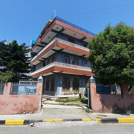 Hotel Lake Garden Pokhara Luaran gambar