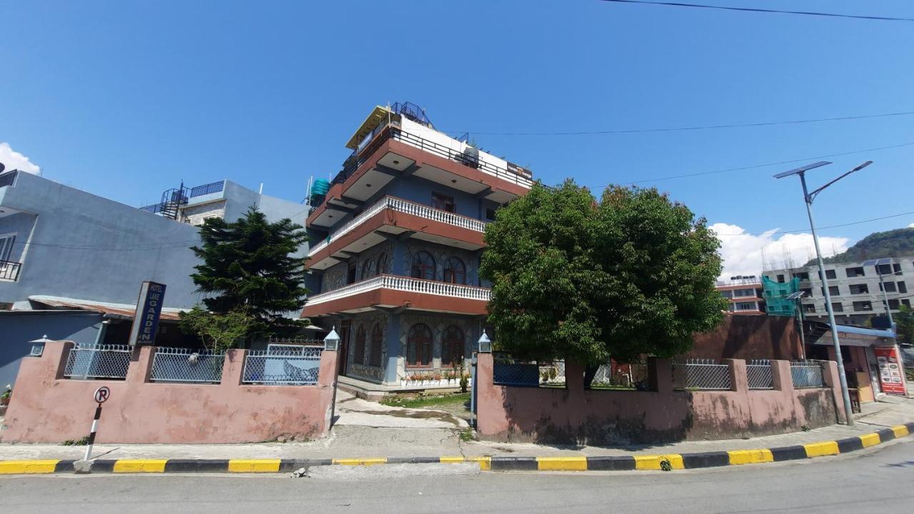 Hotel Lake Garden Pokhara Luaran gambar