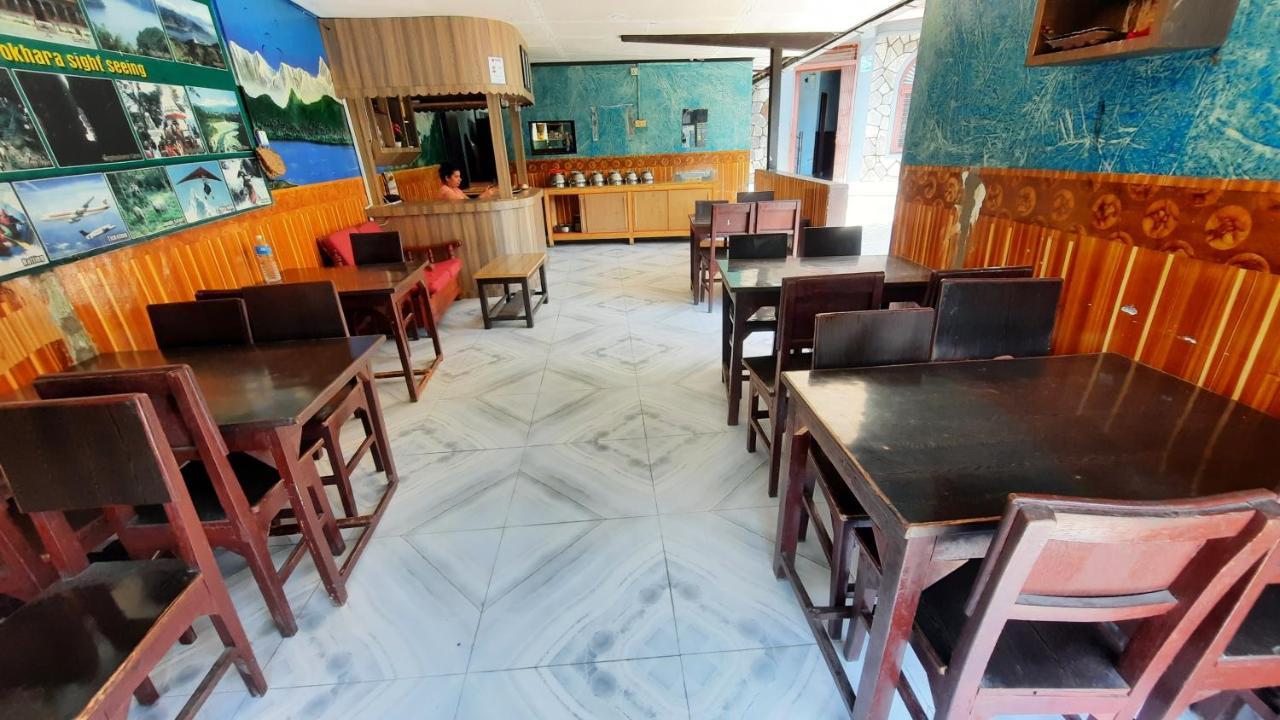 Hotel Lake Garden Pokhara Luaran gambar