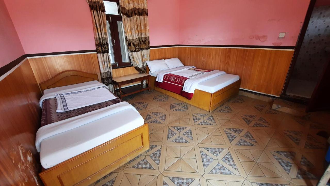 Hotel Lake Garden Pokhara Luaran gambar