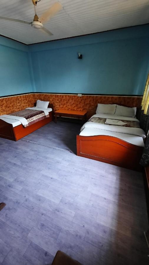 Hotel Lake Garden Pokhara Luaran gambar