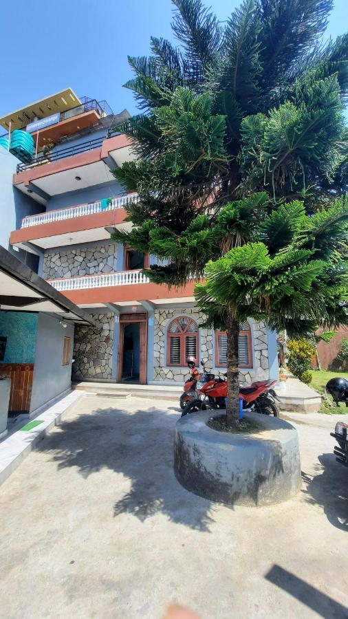 Hotel Lake Garden Pokhara Luaran gambar