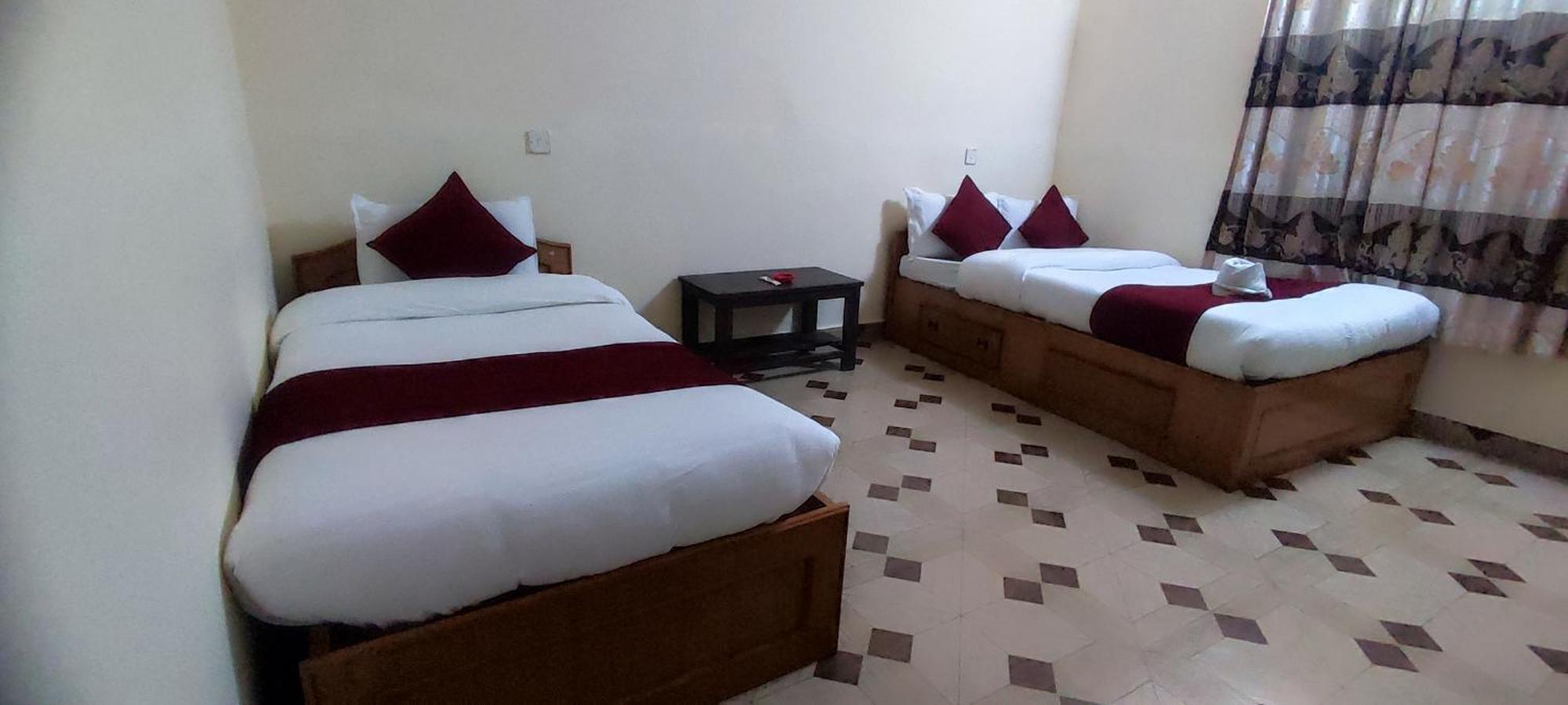 Hotel Lake Garden Pokhara Bilik gambar